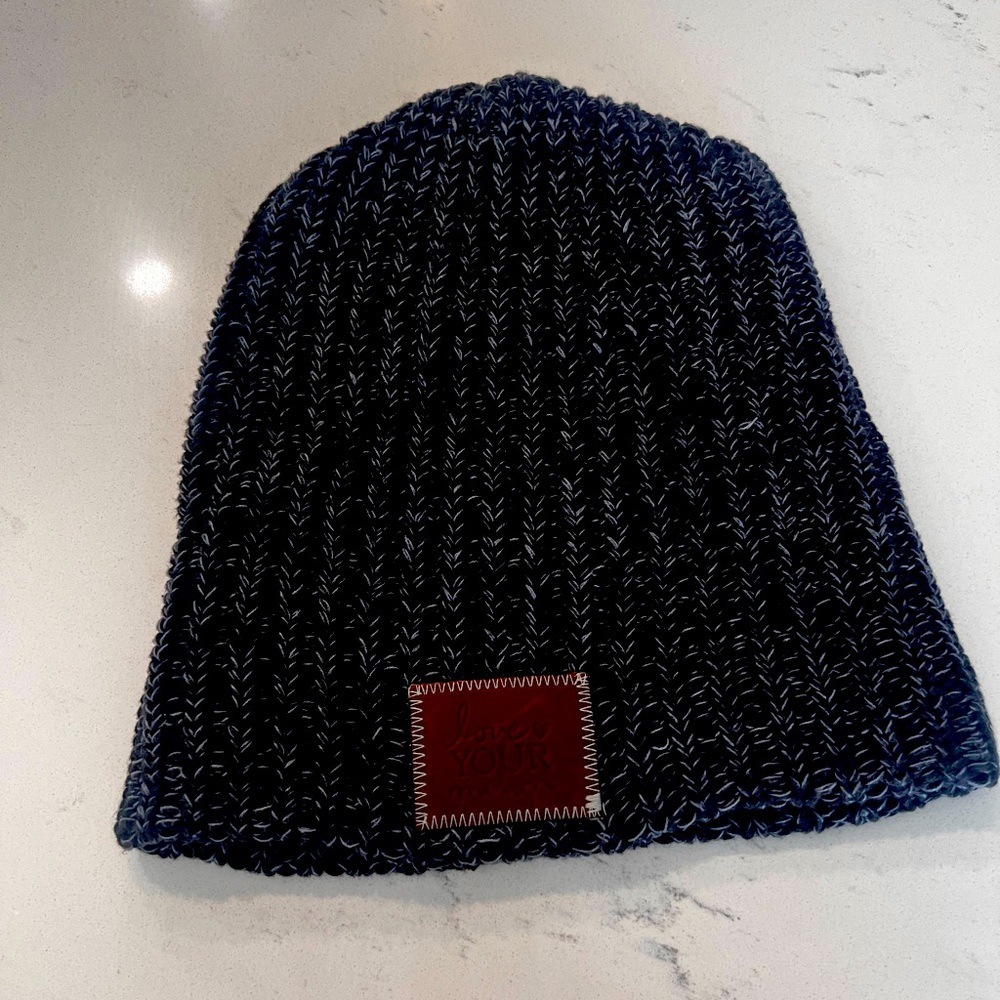 ❤️Love Your Melon❤️ monochrome black tweed beanie.